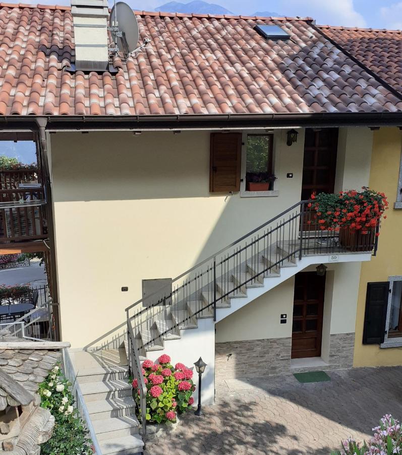 Alla Campanella Riva del Garda Buitenkant foto