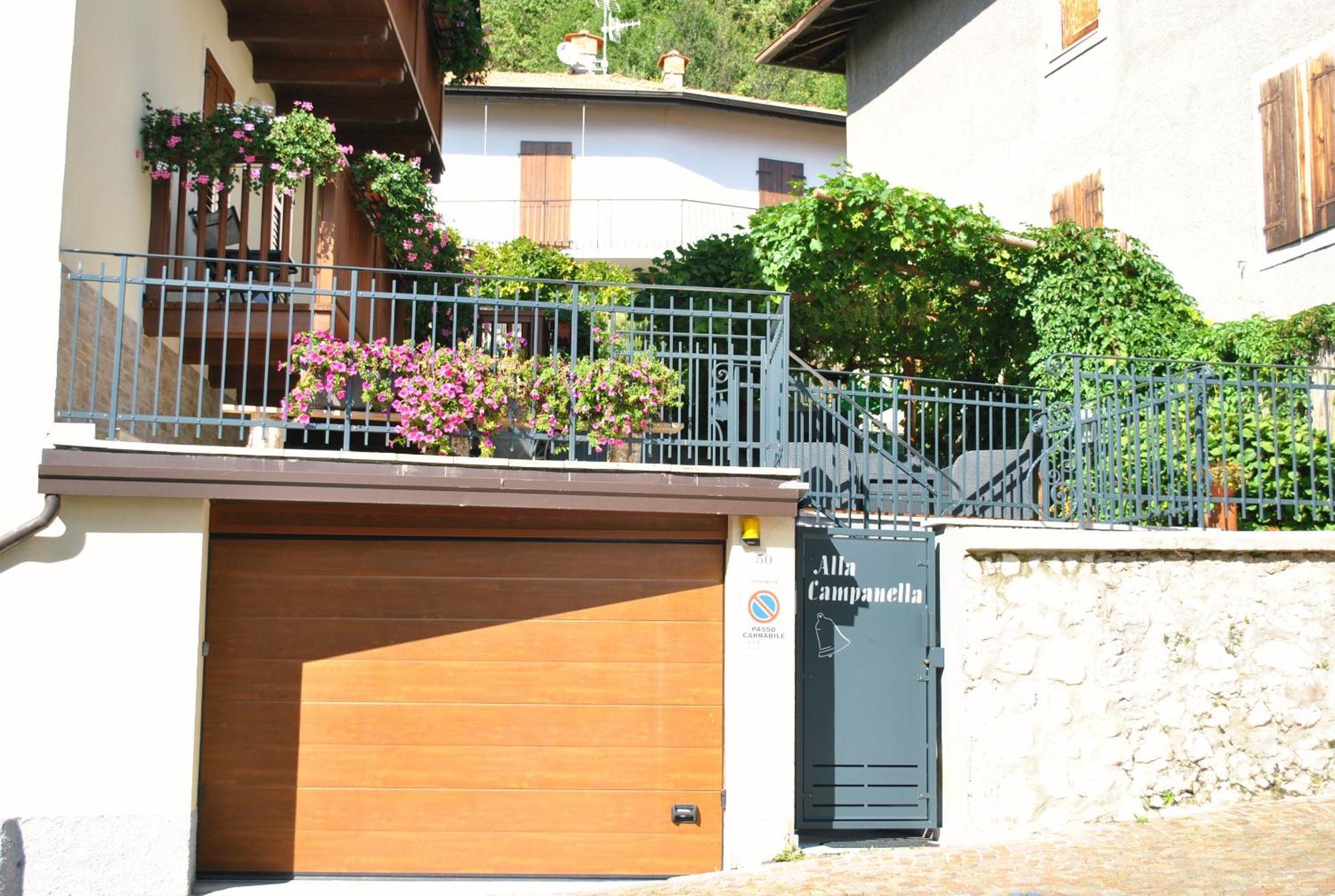 Alla Campanella Riva del Garda Buitenkant foto