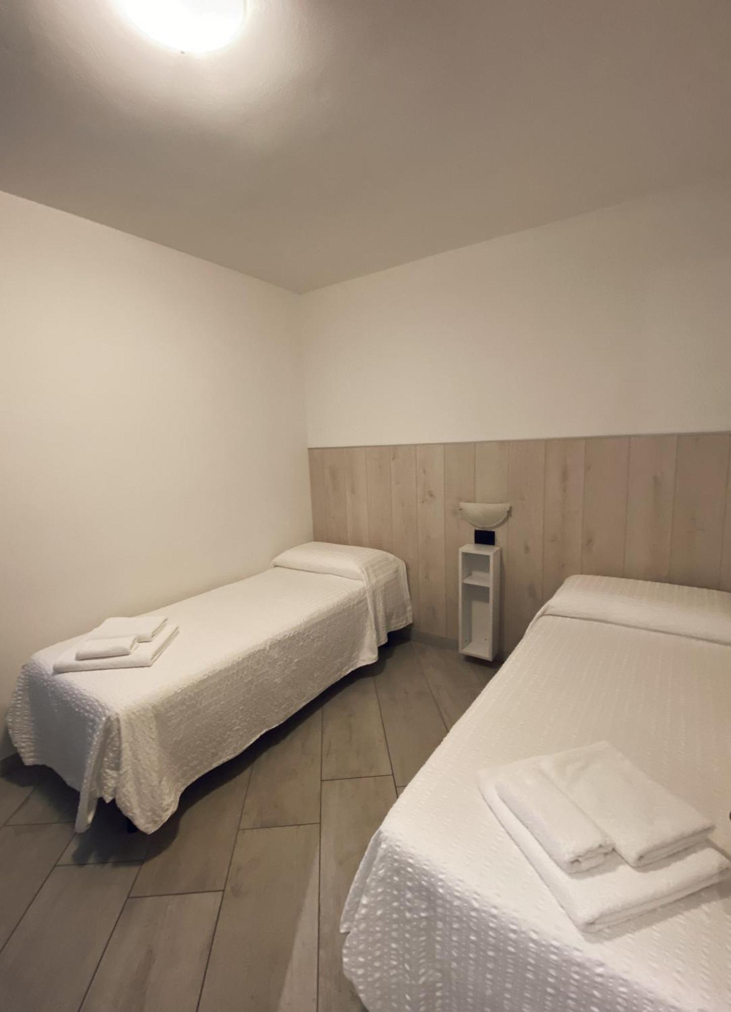 Alla Campanella Riva del Garda Buitenkant foto